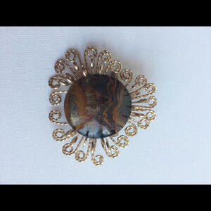 Vintage Art Deco Style Brooch with Gorgeous Patterned Stone